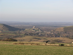 P20081272650	Looking north towards Corfe Castle.