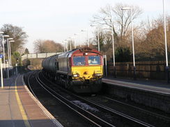 P20082083013	Cosham railway station.