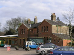 P20084104255	Alresford station.