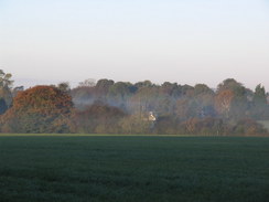 P2008A175560	Fog hanging over the fields.