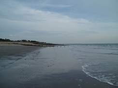 P20092260123	Following the beach northwestwards from East Wittering.