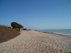 P20093060046	Following the shingle beach northeastwards towards Bognor.