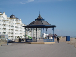 P20093060065	A bandstand on the promenade in Bognor.