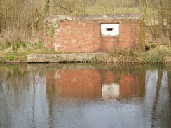 P20093170067	A pillbox.