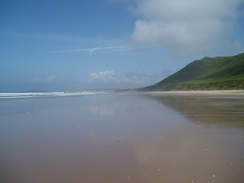 P20096130128	Looking north along Rhossili Bay.