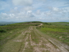 P20096140035	Heading west along Cefn Bryn.