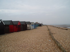 P20101270146	Beach huts in Calshot.