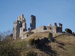 P20103150100	Corfe Castle.