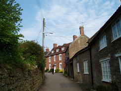 P20105120009	A small street in Beaminster.