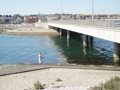 P20105220186	Ferry Bridge.