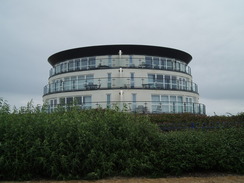 P20107070011	A ship-like hotel in Bognor.