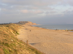 P2010B291011	Heading east towards Hengistbury Head.