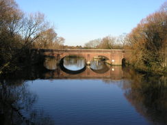 P2010C091025	Iford Bridge.