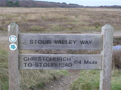 P20111021233	A sign marking the start of the Stour Valley Way.