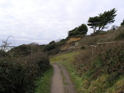 P20111021284	Heading along the cliffs towards Highcliffe Castle.