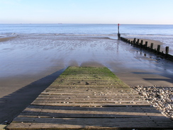 P20111191704	A slipway near Shanklin Chine.