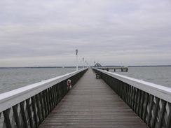 P20111242240	Yarmouth pier.