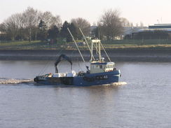 P20113243518	A fishing boat returning to King's Lynn.