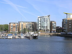 P20115025321	The Limehouse Basin.