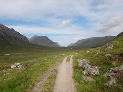 P2011DSC00646	The path heading westwards away from the main road.