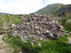 P2011DSC00804	A cairn marking the pursuit of the Campbells.