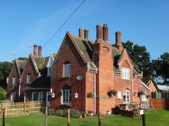 P2011DSC02566	A house in Brettenham.