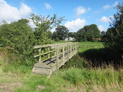 P2011DSC02623	The footbridge over the Little Ouse near Lodge Farm.