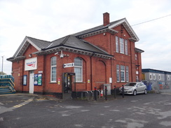 P2011DSC03162	Barnetby station.