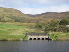 P2011DSC03462	Sluices from the canal near Moy Bridge.