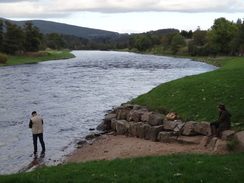 P2011DSC04750	The Spey in Aberlour.