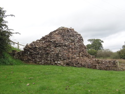 P2011DSC05270	Ruins of a Milecastle on Hare Hill.