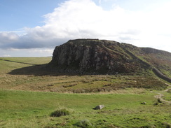 P2011DSC05501	Heading east to Peel Crags.