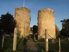 P2011DSC06433	The ruins of Bungay Castle.