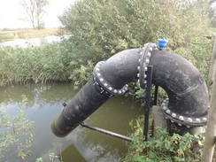 P2011DSC06556	The outfall of a pumping station.