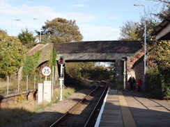 P2011DSC06607	Oulton Broad South railway station.