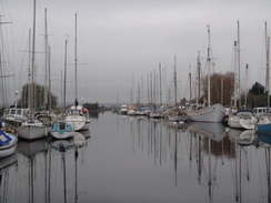 P2011DSC07469	Boats moored at Turf Lock.