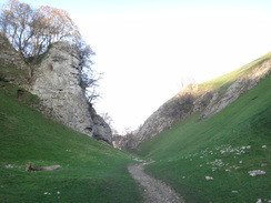 P2011DSC07790	Descending down Cave Dale.