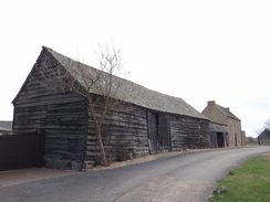 P2012DSC08618	A barn at Home Farm, Graveley.