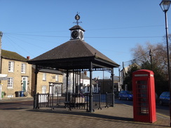 P2012DSC08912	Somersham market cross.