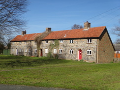 P2012DSC09384	Houses in Stetchworth.