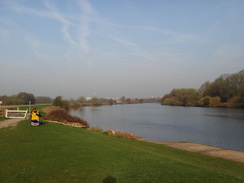 P2012DSC09423	Following the Trent westwards towards Nottingham.