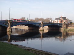 P2012DSC09444	Trent Bridge.