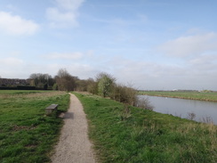 P2012DSC09490	Following the path southwestwards from the Clifton Bridge.