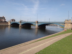 P2012DSC09646	Trent Bridge.