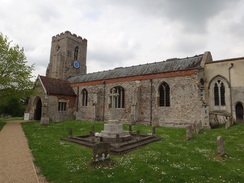 P2012DSC00069	Kedington church.