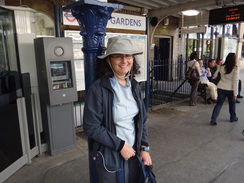 P2012DSC01327	Sencan at Kew Gardens Railway Station - the 'after' photo.