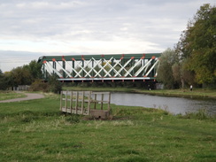 P2012DSC03626	The railway bridge over the Cam.