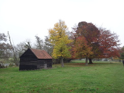 P2012DSC04319	A barn on the way into Dedham.