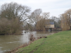 P2018DSC07622	Looking back towards Olney Mill.