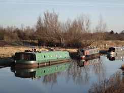 P2018DSC08330	Moored boats near Wooden Bridge.